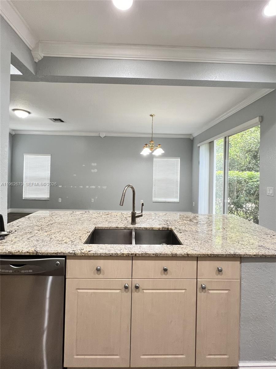 3124 Merrick Ter #1905 Margate, FL 33063