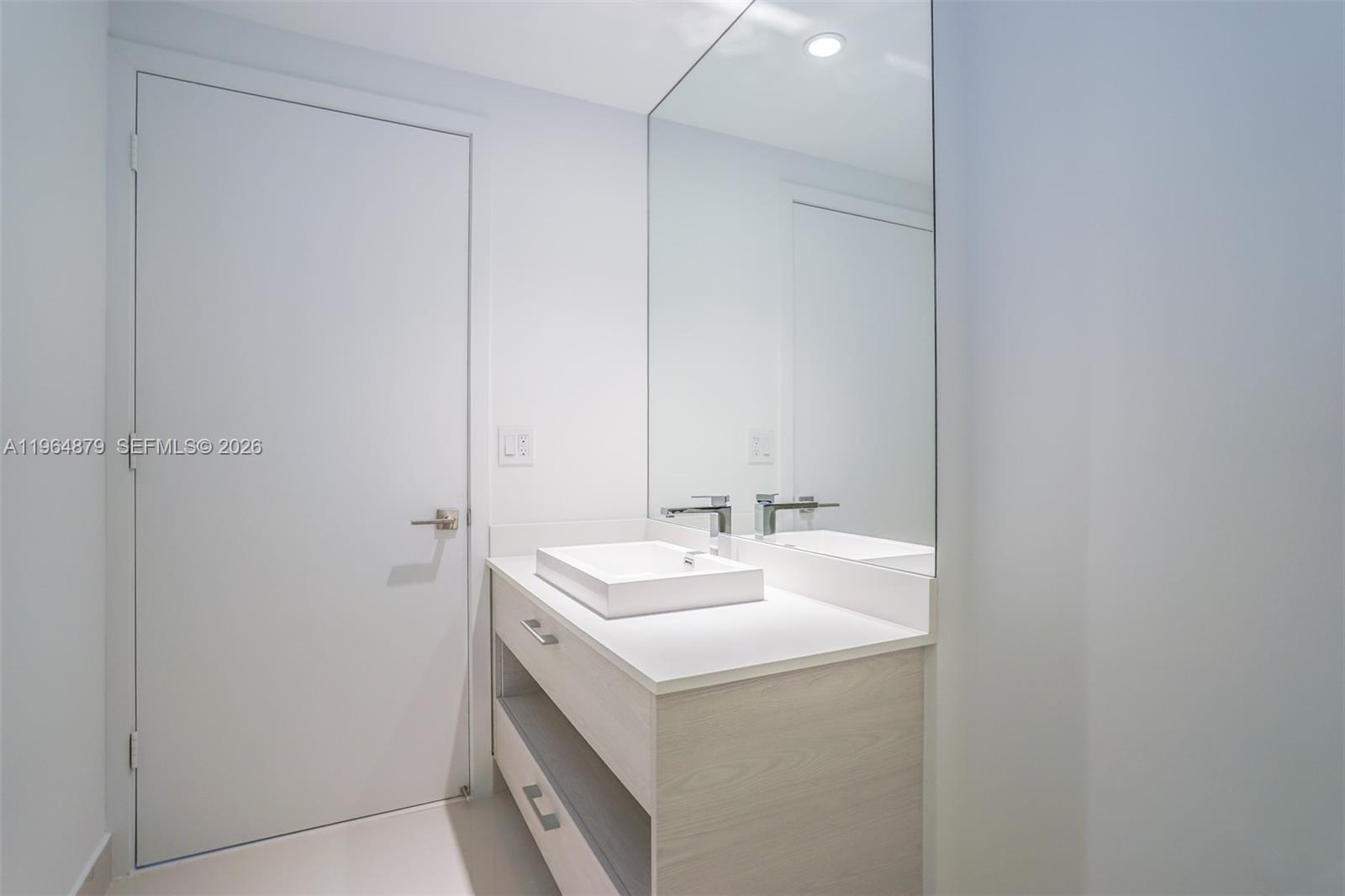 image Brickell Heights West15