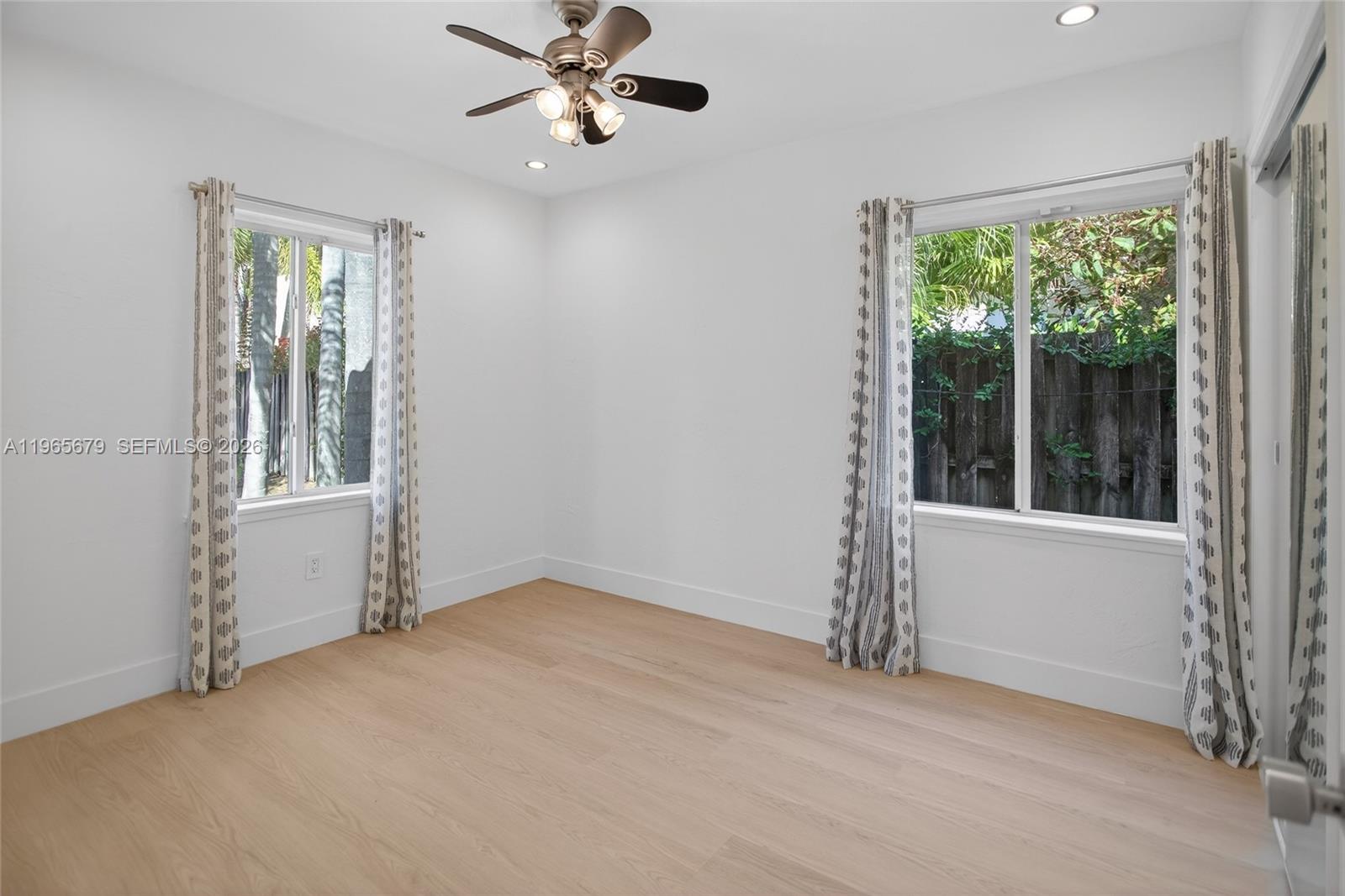 1113 N Victoria Park Rd Fort Lauderdale, FL 33304