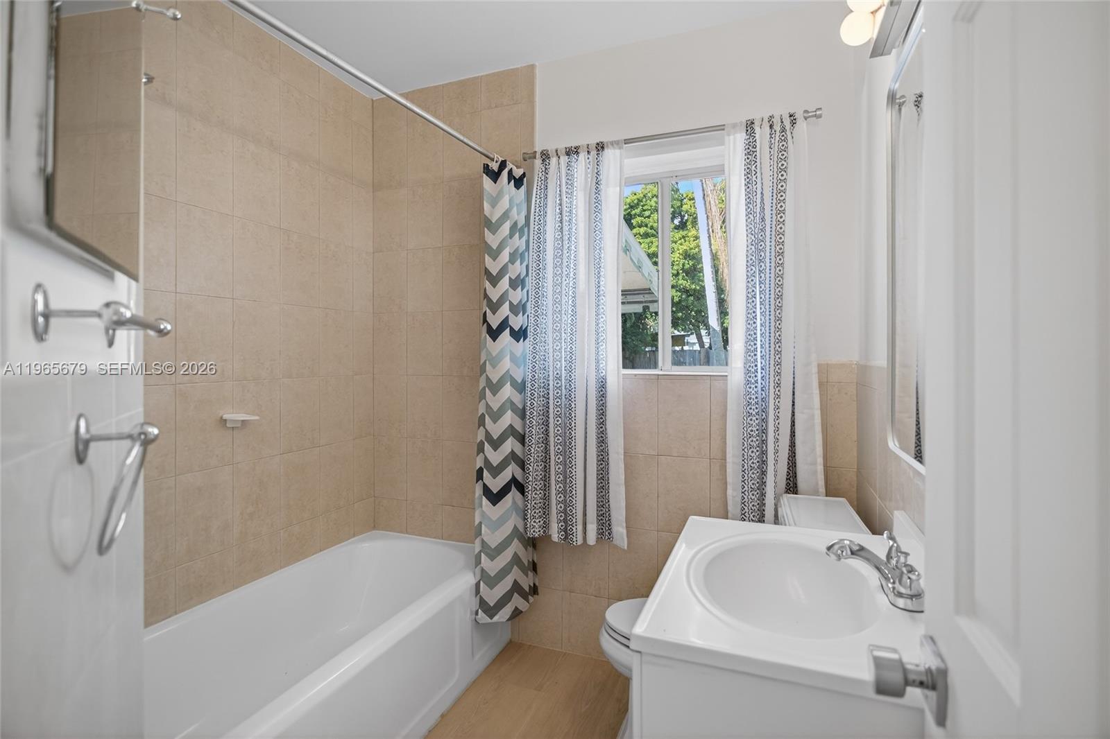 1113 N Victoria Park Rd Fort Lauderdale, FL 33304