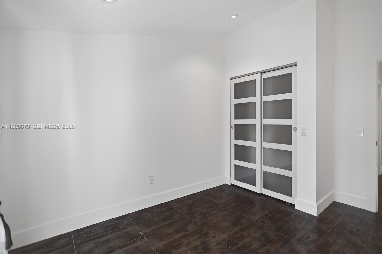 1113 N Victoria Park Rd Fort Lauderdale, FL 33304