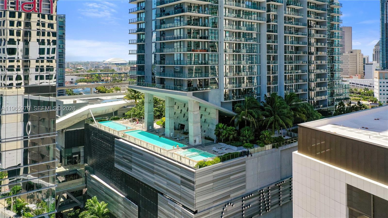 68 SE 6th St #1201 Miami, FL 33131