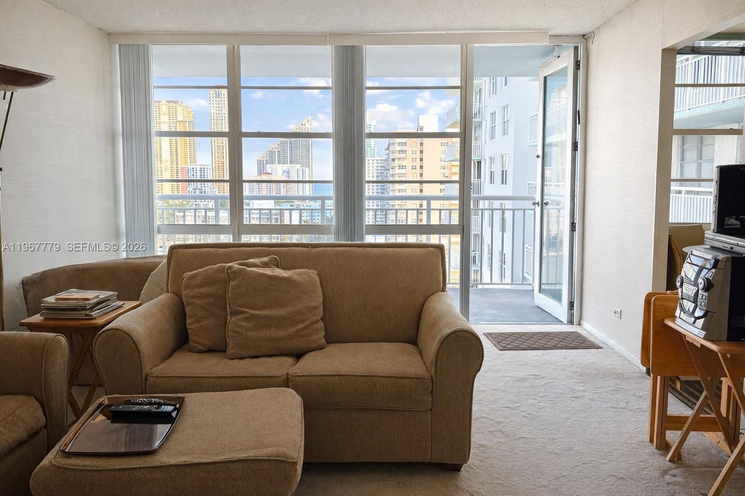 image Winston Towers 5004