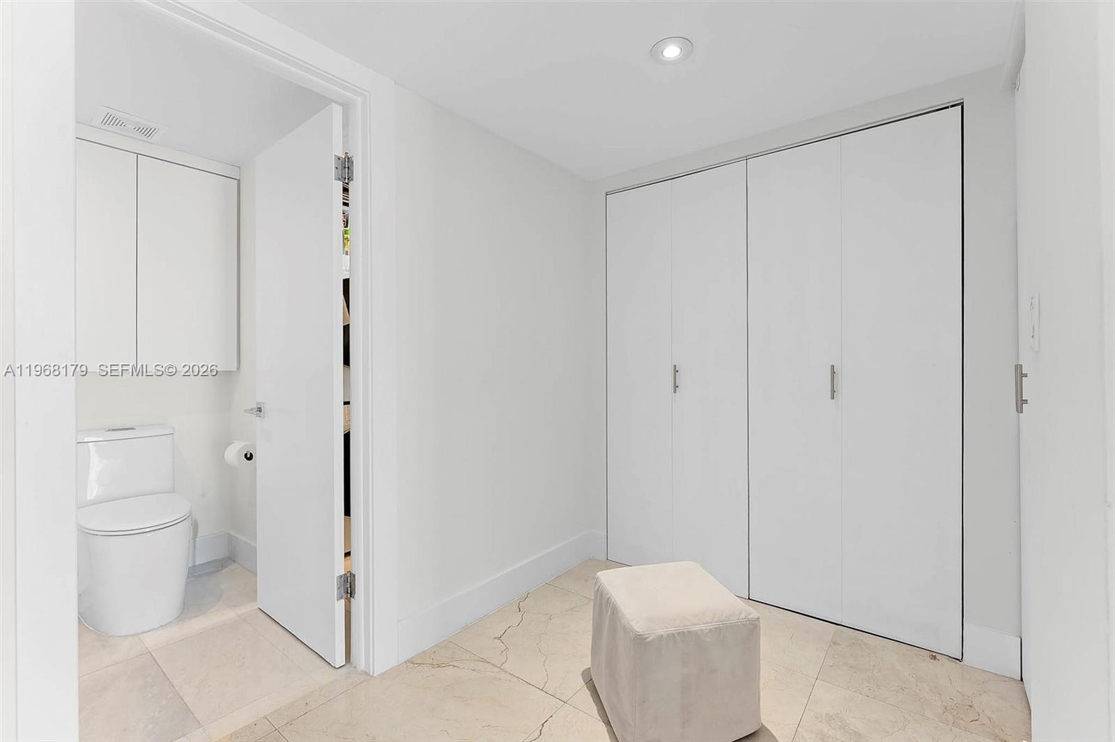 199 Ocean Ln Dr #311 Key Biscayne, FL 33149