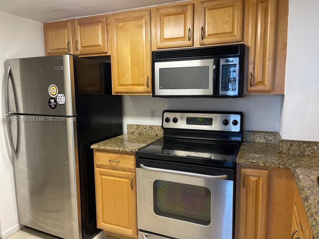 770 NE Claughton Is Dr #1013 Miami, FL 33131