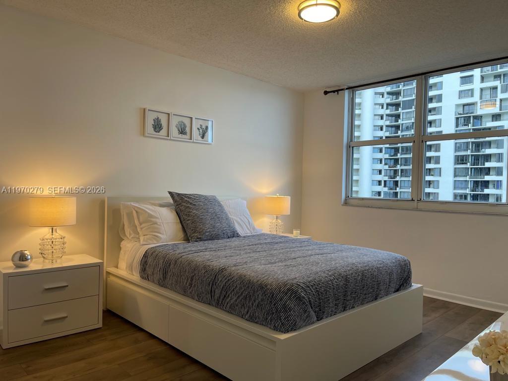 770 NE Claughton Is Dr #1013 Miami, FL 33131