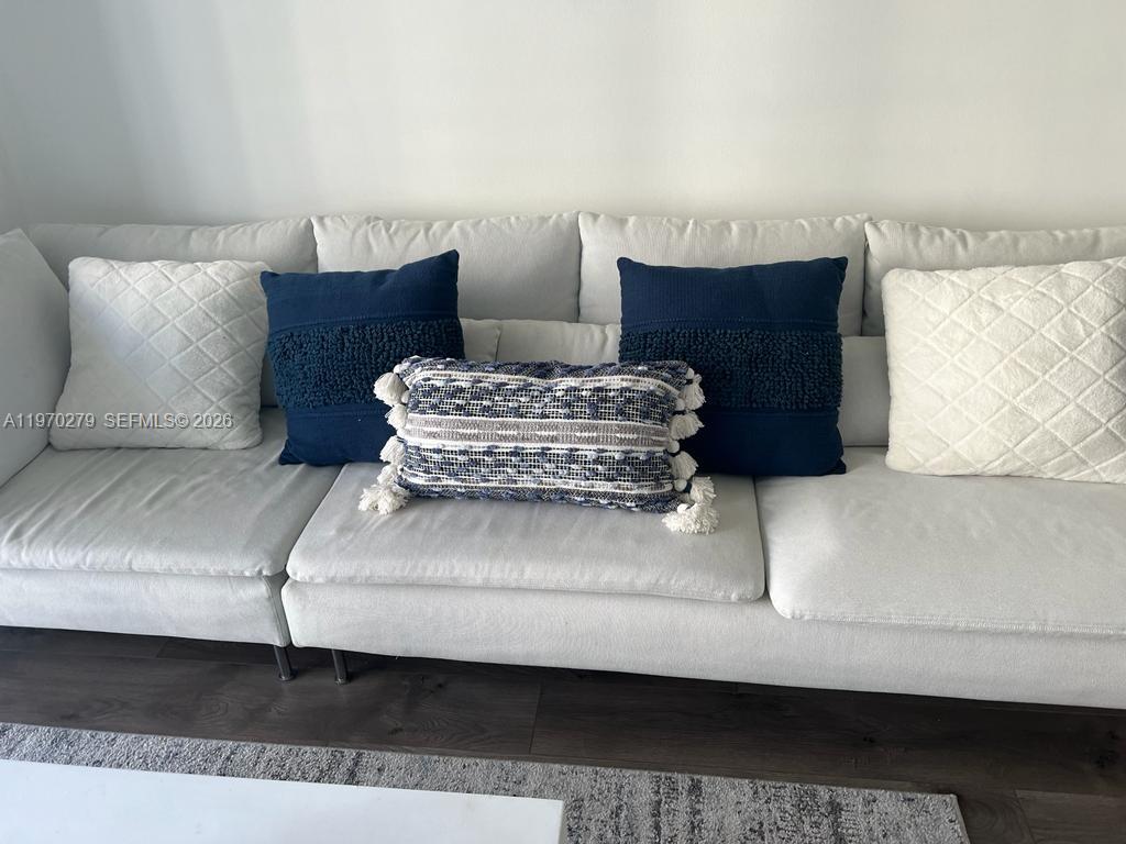 770 NE Claughton Is Dr #1013 Miami, FL 33131