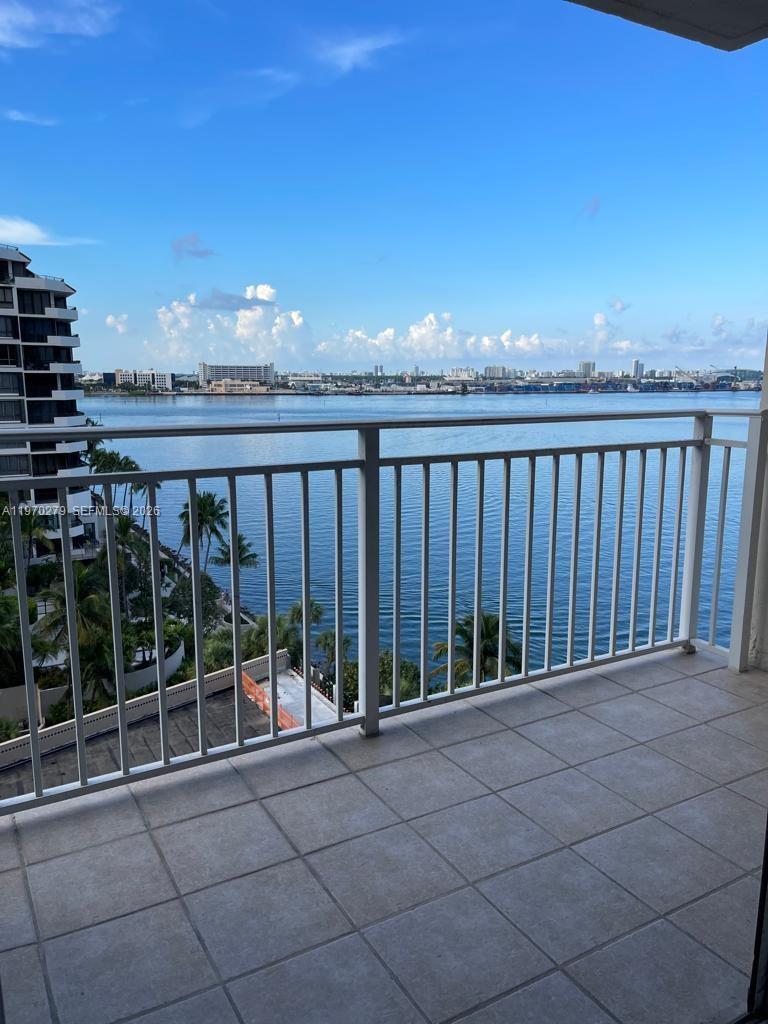 770 NE Claughton Is Dr #1013 Miami, FL 33131