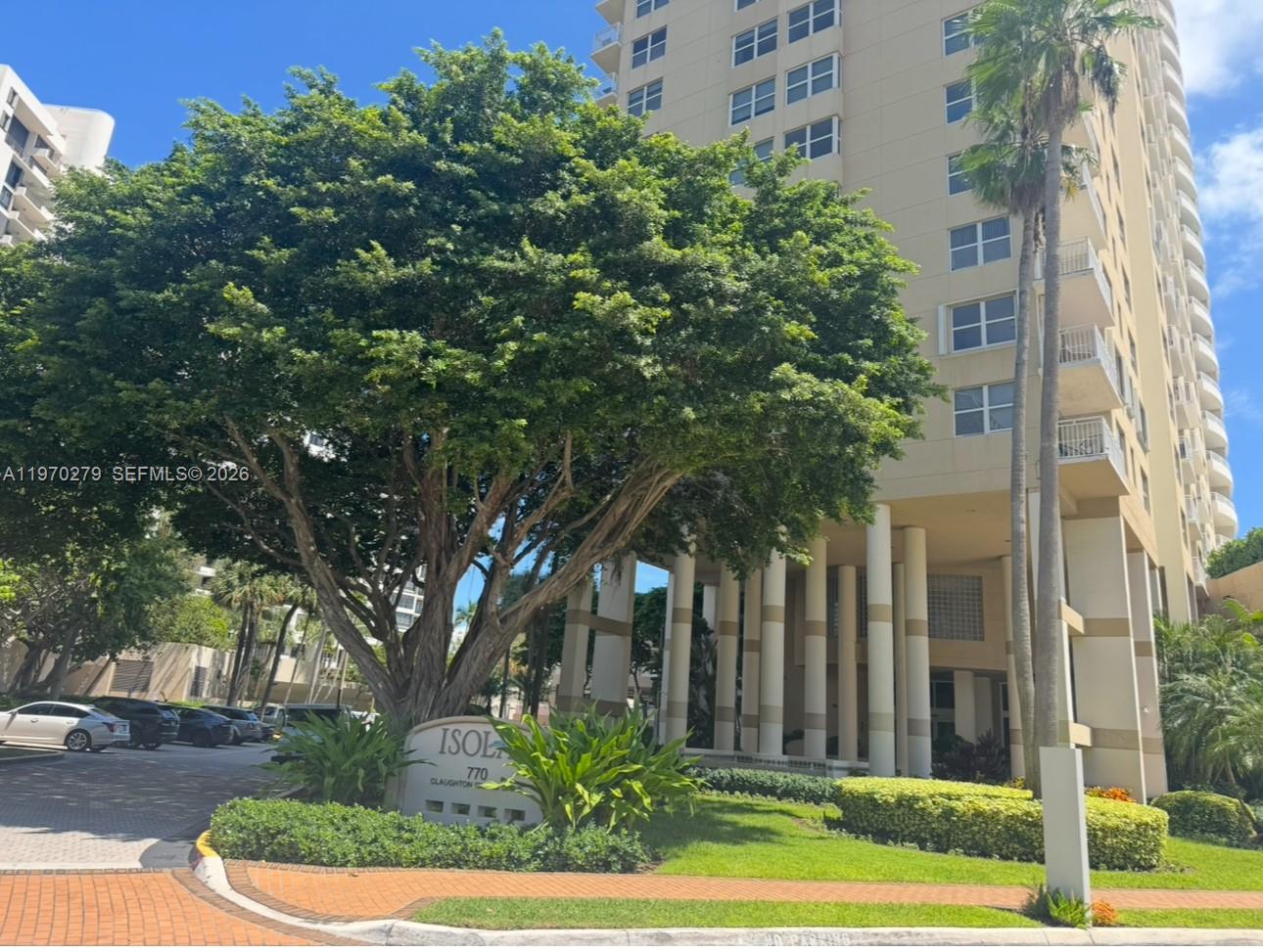 770 NE Claughton Is Dr #1013 Miami, FL 33131