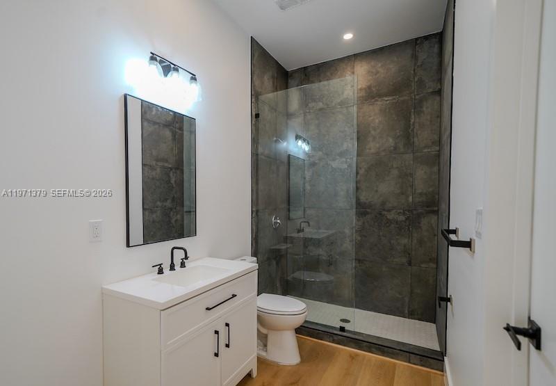 112 NW 24th Ct Miami, FL 33125