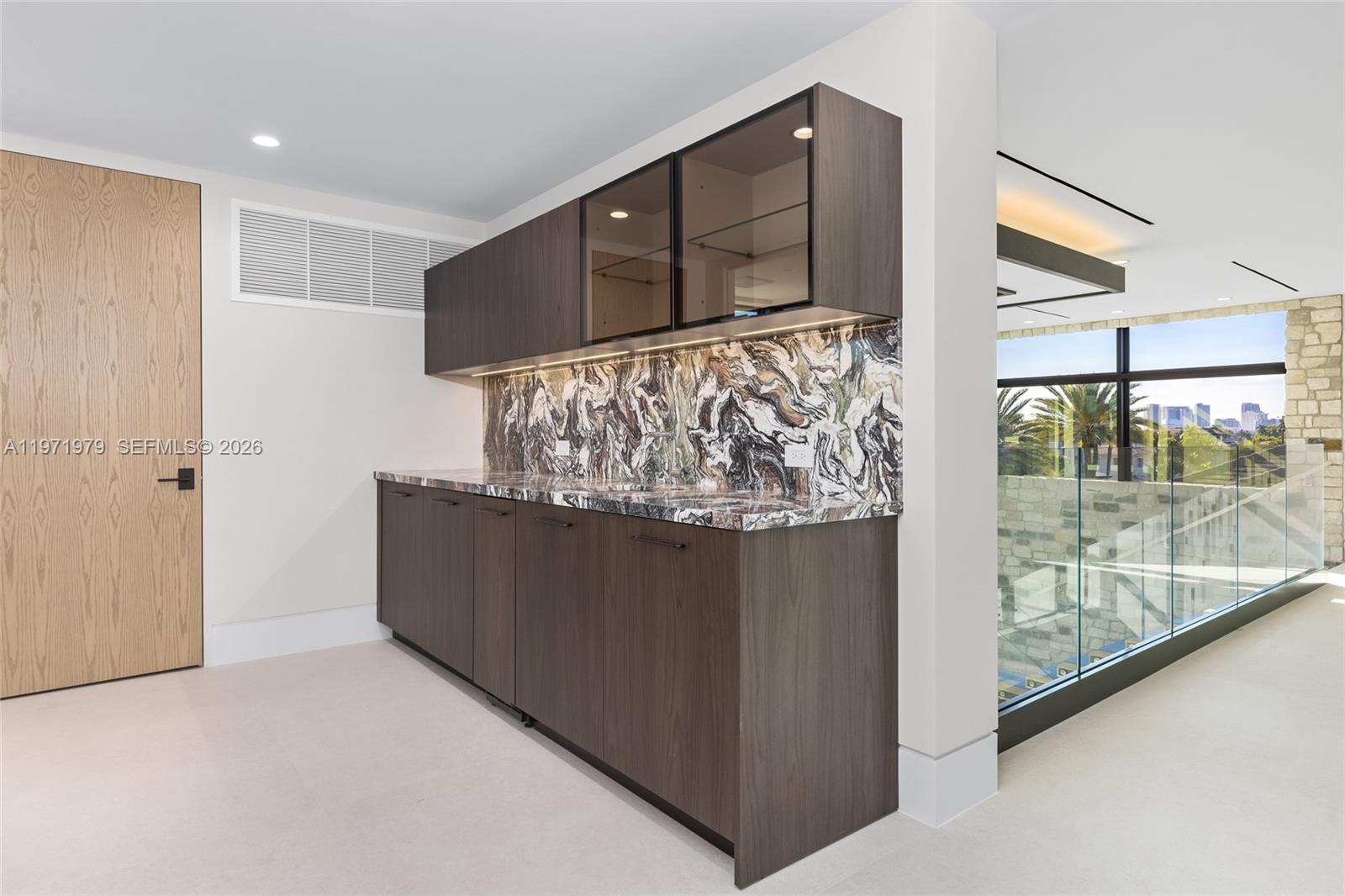 23 Isla Bahia Dr Fort Lauderdale, FL 33316