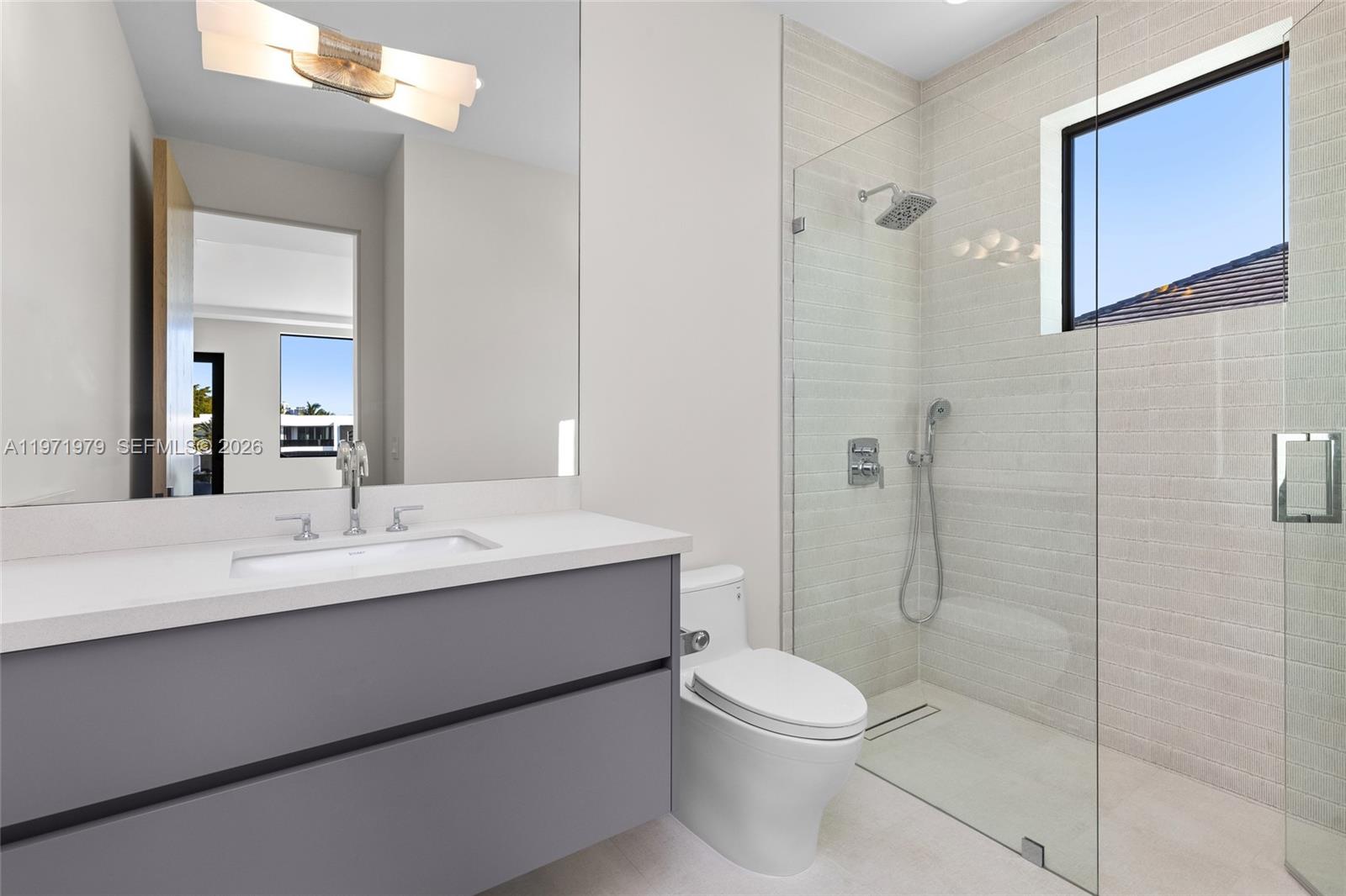 23 Isla Bahia Dr Fort Lauderdale, FL 33316