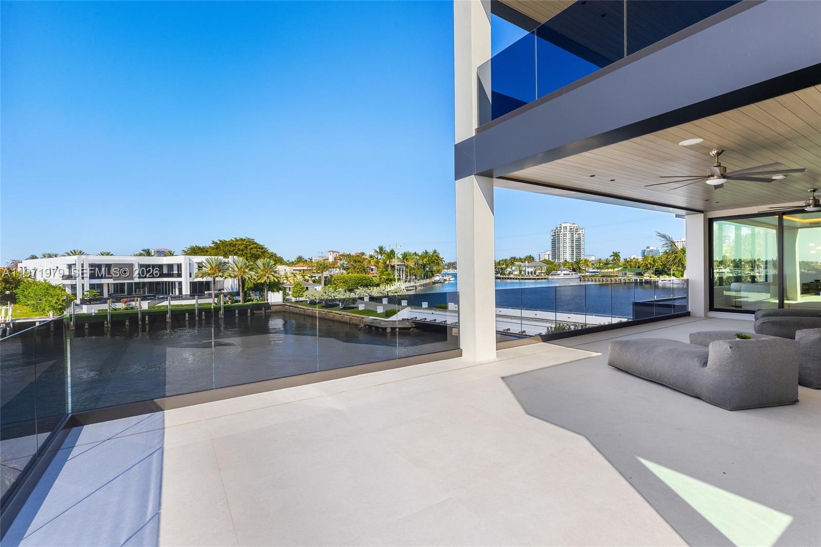 23 Isla Bahia Dr Fort Lauderdale, FL 33316