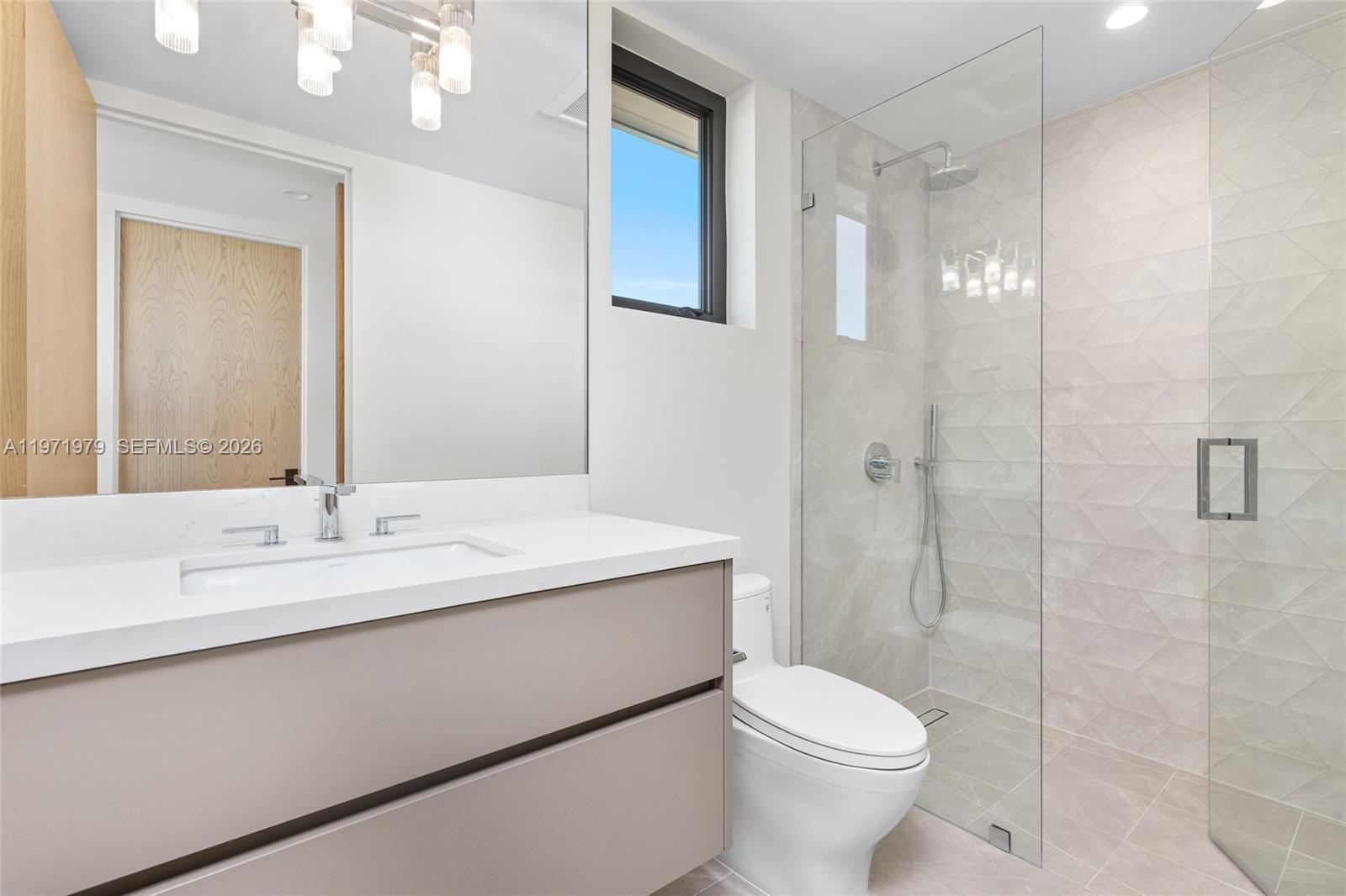 23 Isla Bahia Dr Fort Lauderdale, FL 33316