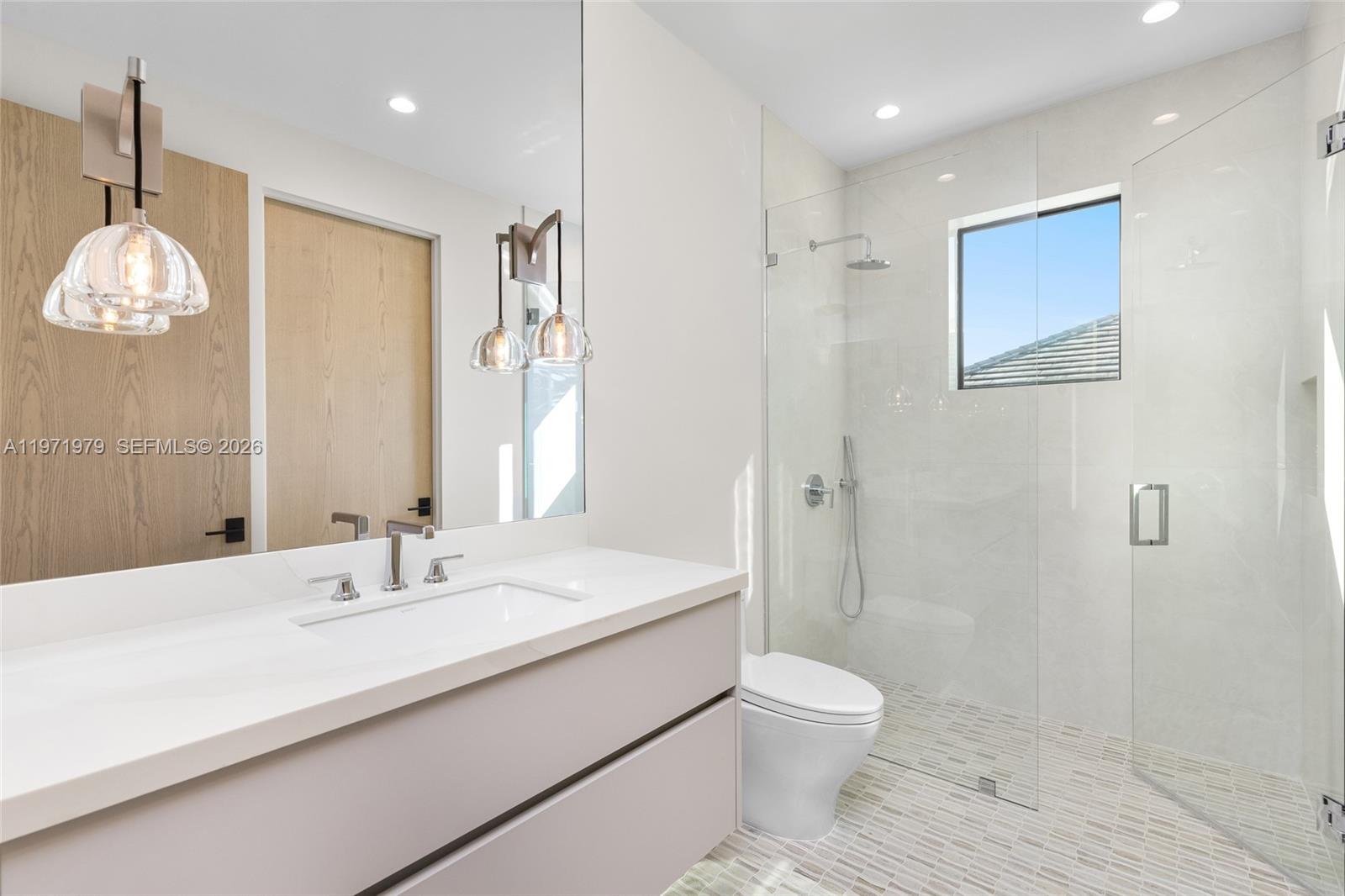 23 Isla Bahia Dr Fort Lauderdale, FL 33316