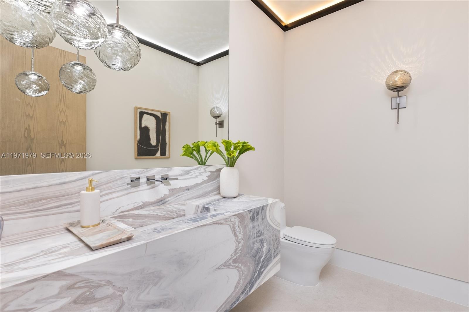 23 Isla Bahia Dr Fort Lauderdale, FL 33316