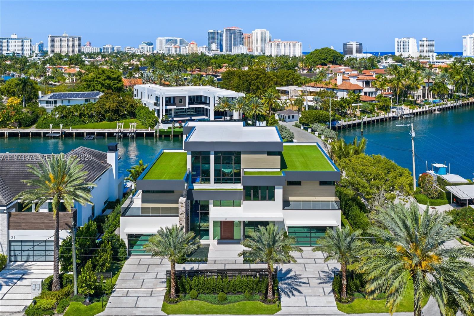 23 Isla Bahia Dr Fort Lauderdale, FL 33316