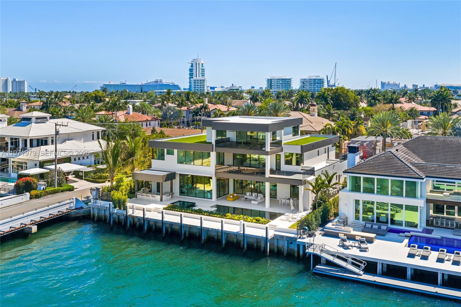 23 Isla Bahia Dr Fort Lauderdale, FL 33316