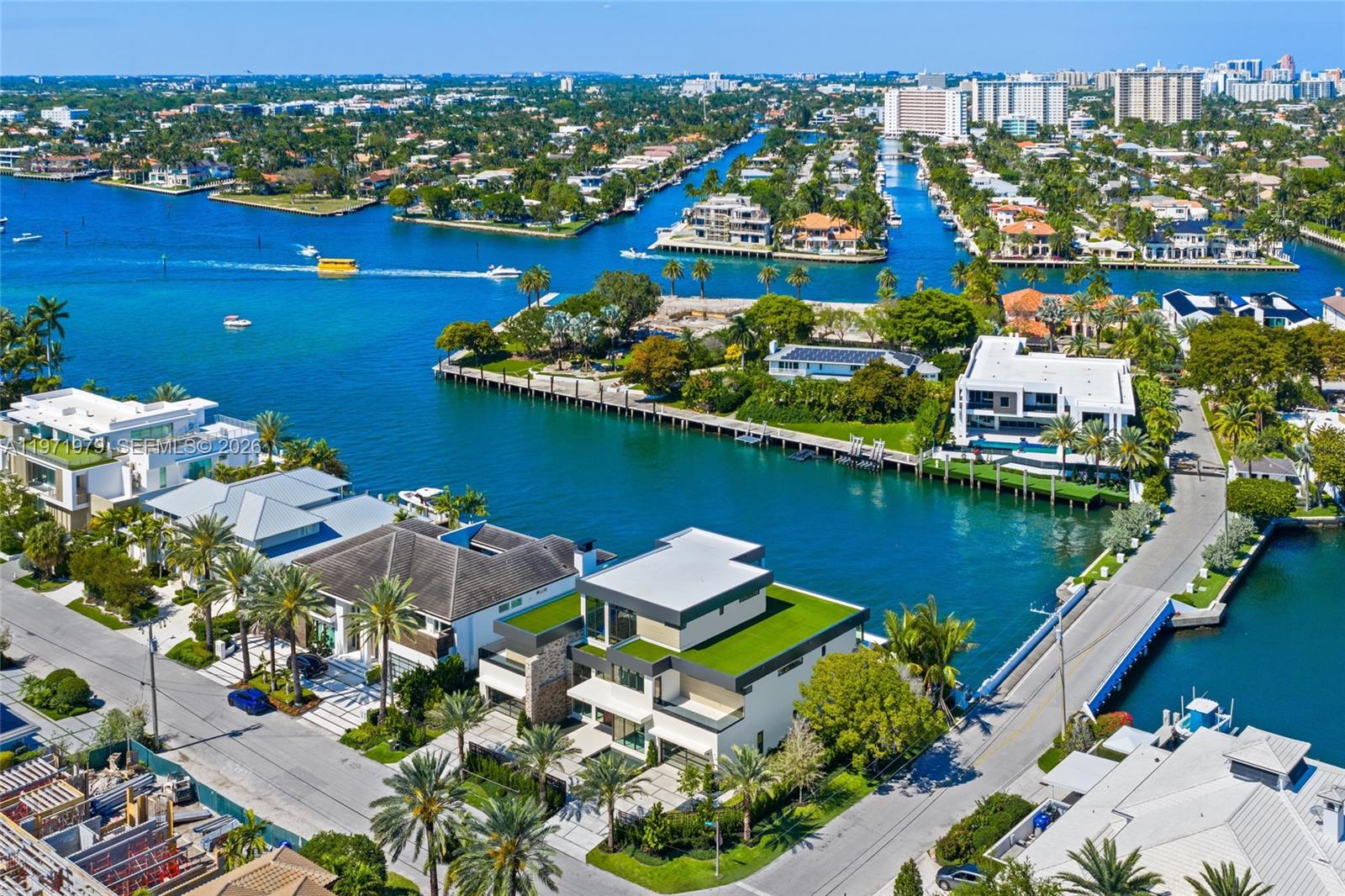 23 Isla Bahia Dr Fort Lauderdale, FL 33316