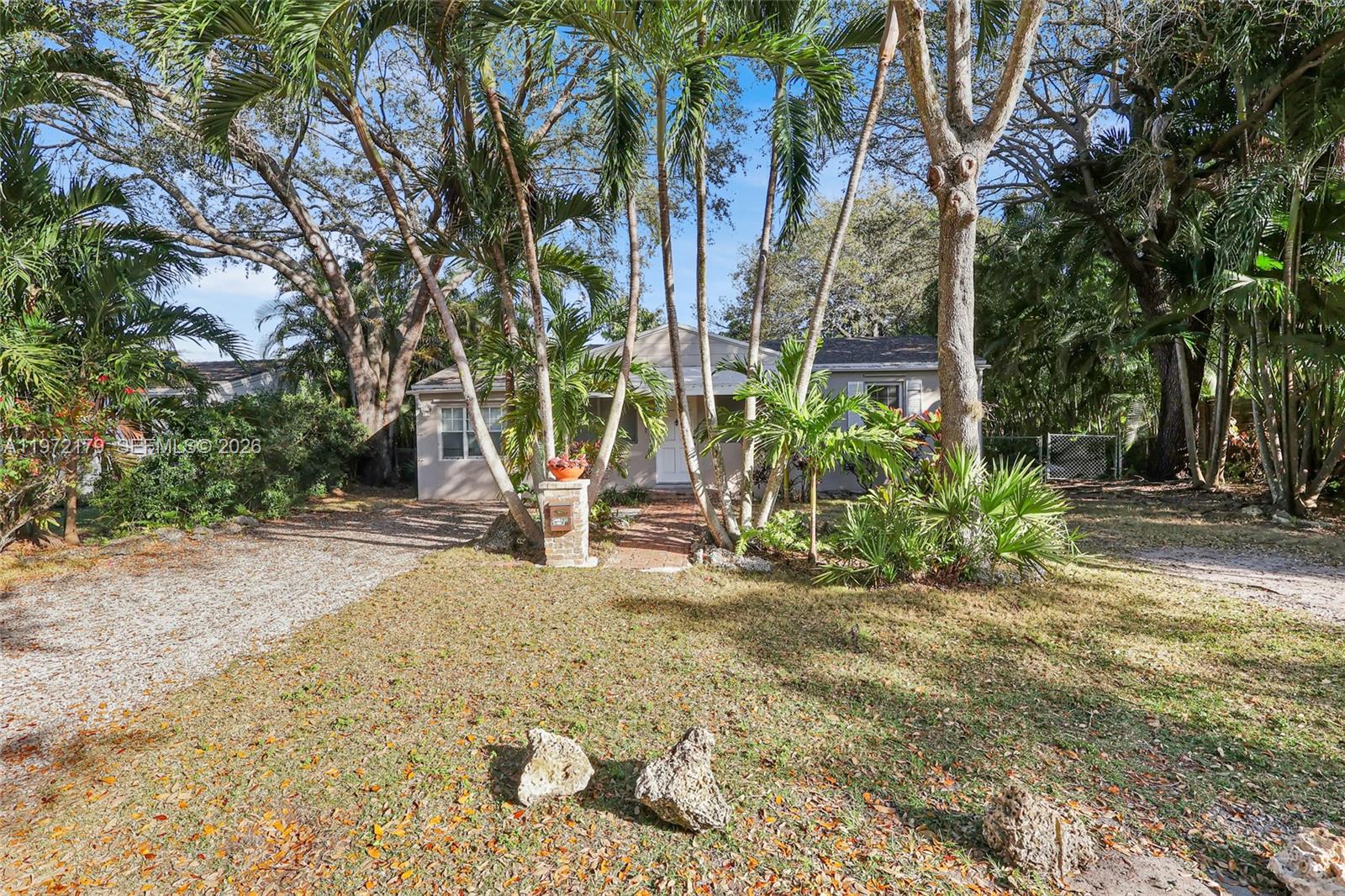 5111 SW 73rd Ter Miami, FL 33143