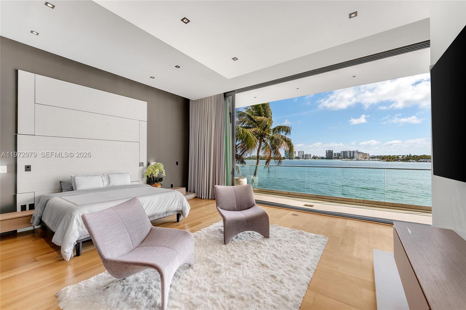 1270 NE 82nd St Miami, FL 33138