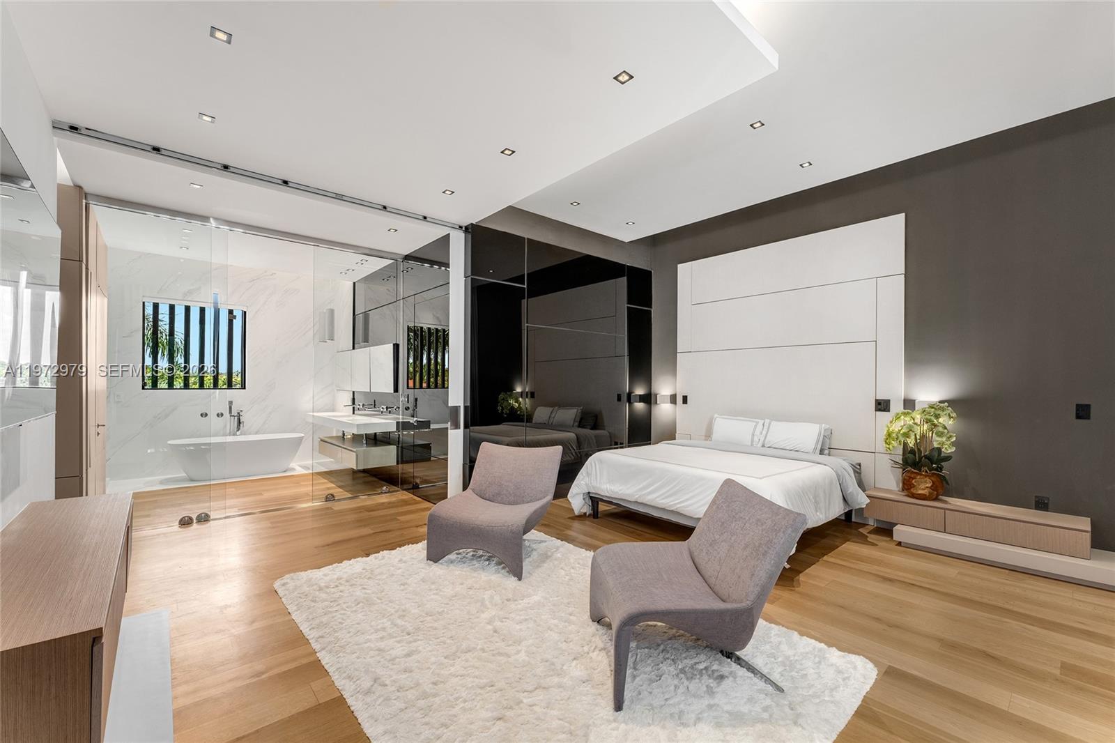 1270 NE 82nd St Miami, FL 33138