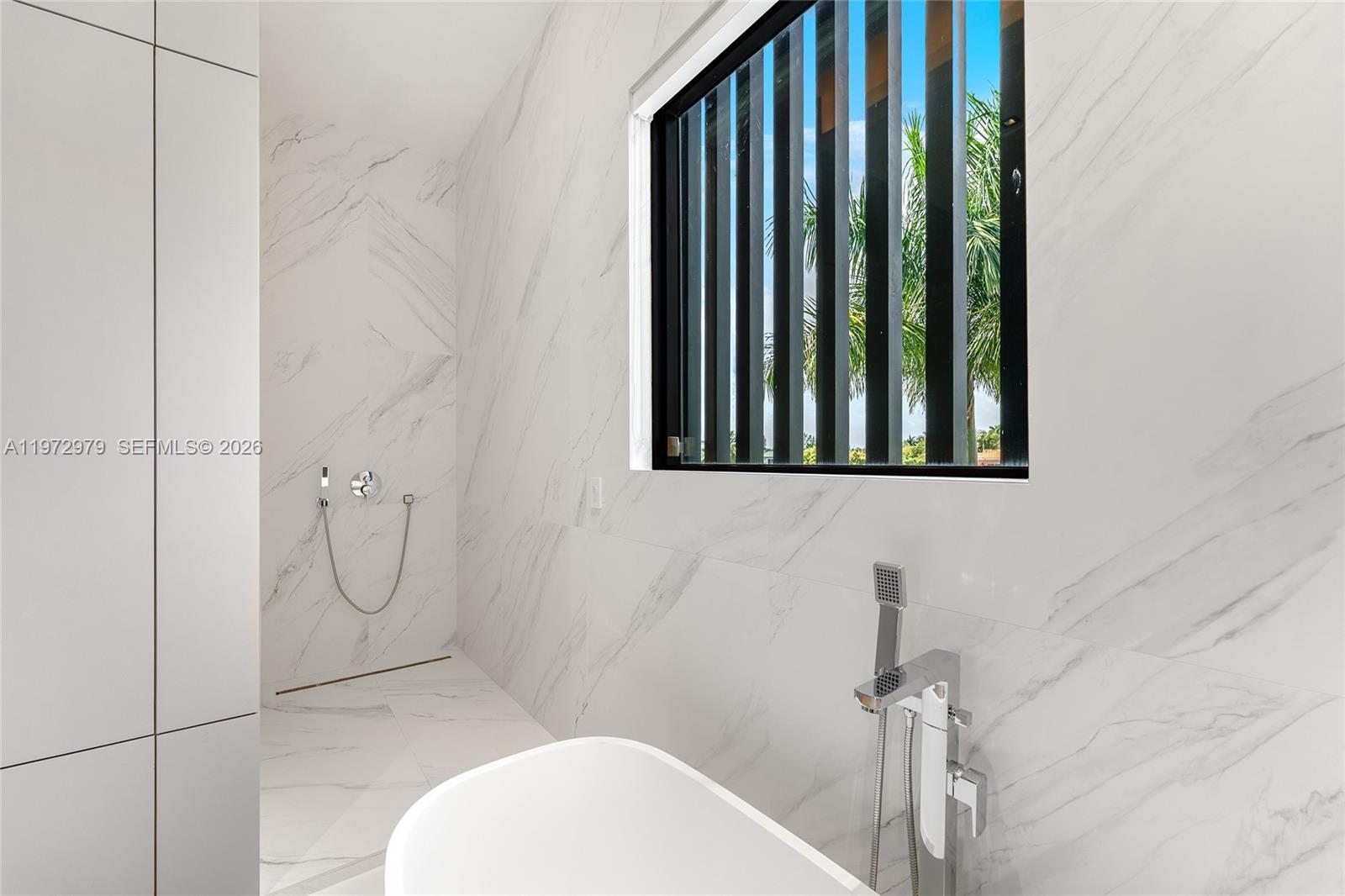 1270 NE 82nd St Miami, FL 33138