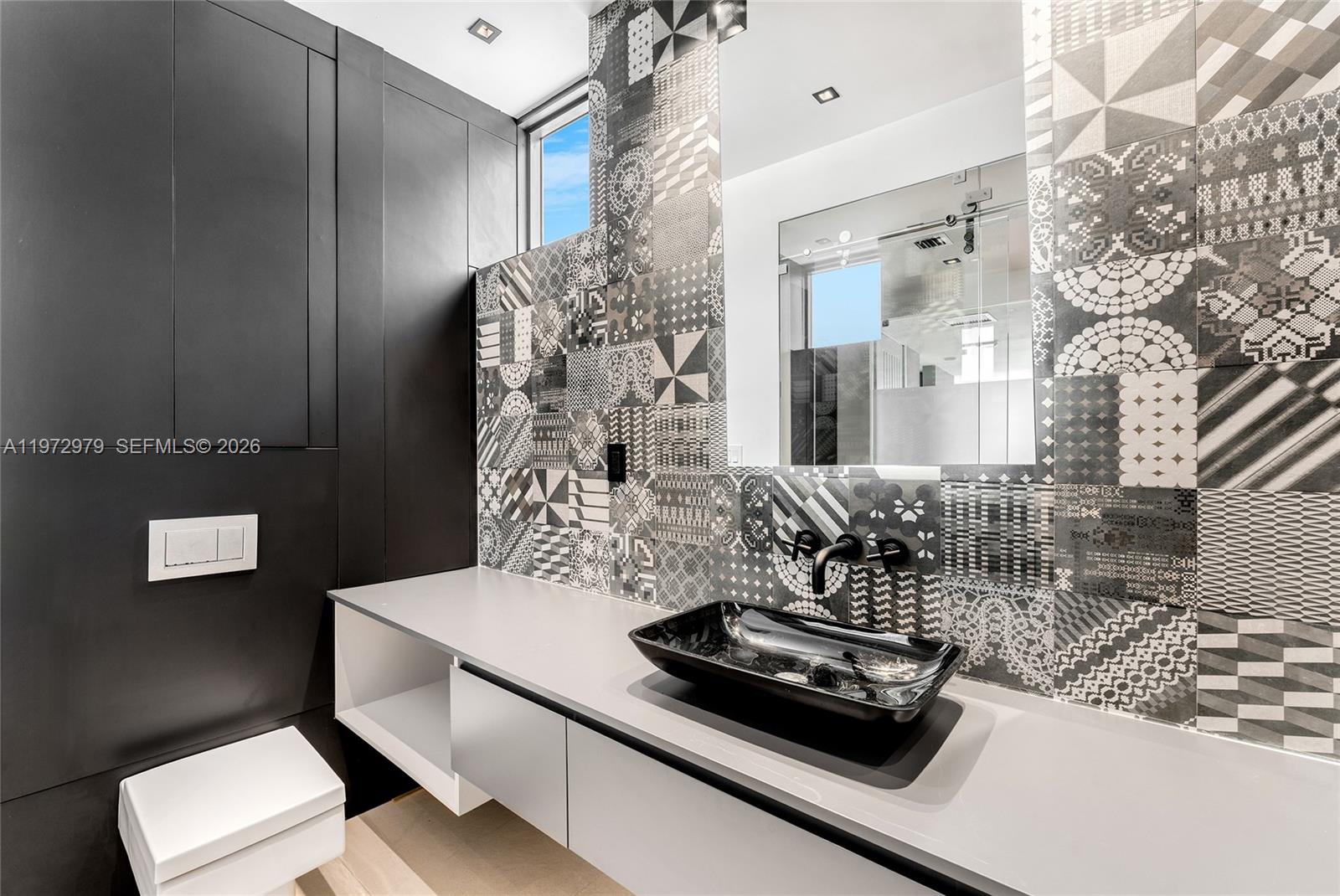 1270 NE 82nd St Miami, FL 33138