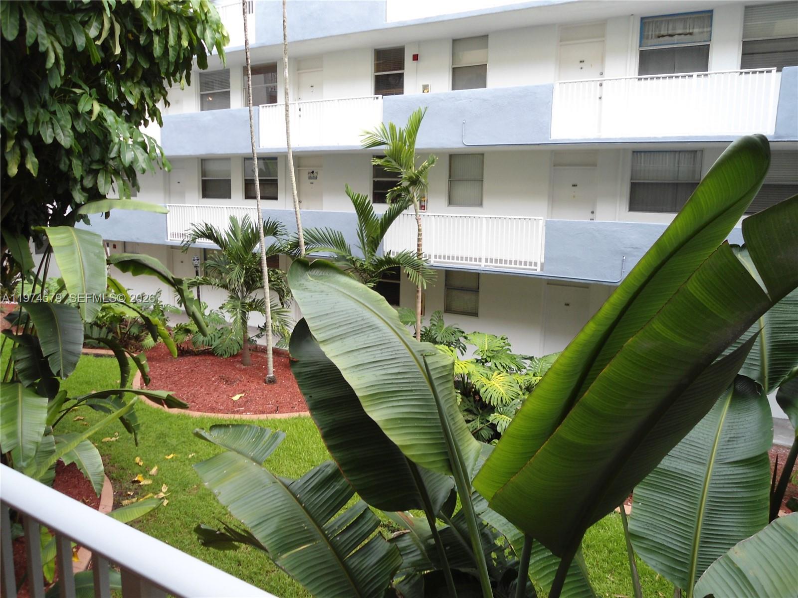 1801 S Treasure Dr #511 North Bay Village, FL 33141