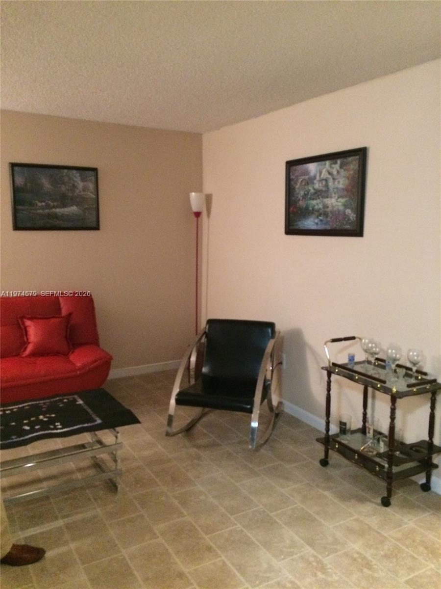 1801 S Treasure Dr #511 North Bay Village, FL 33141