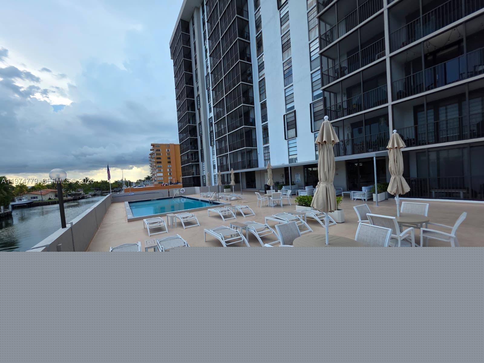 2500 NE 135th St #B103 North Miami, FL 33181