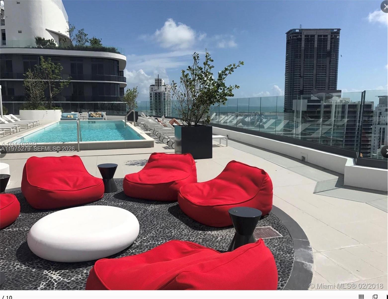 image Brickell Heights West32