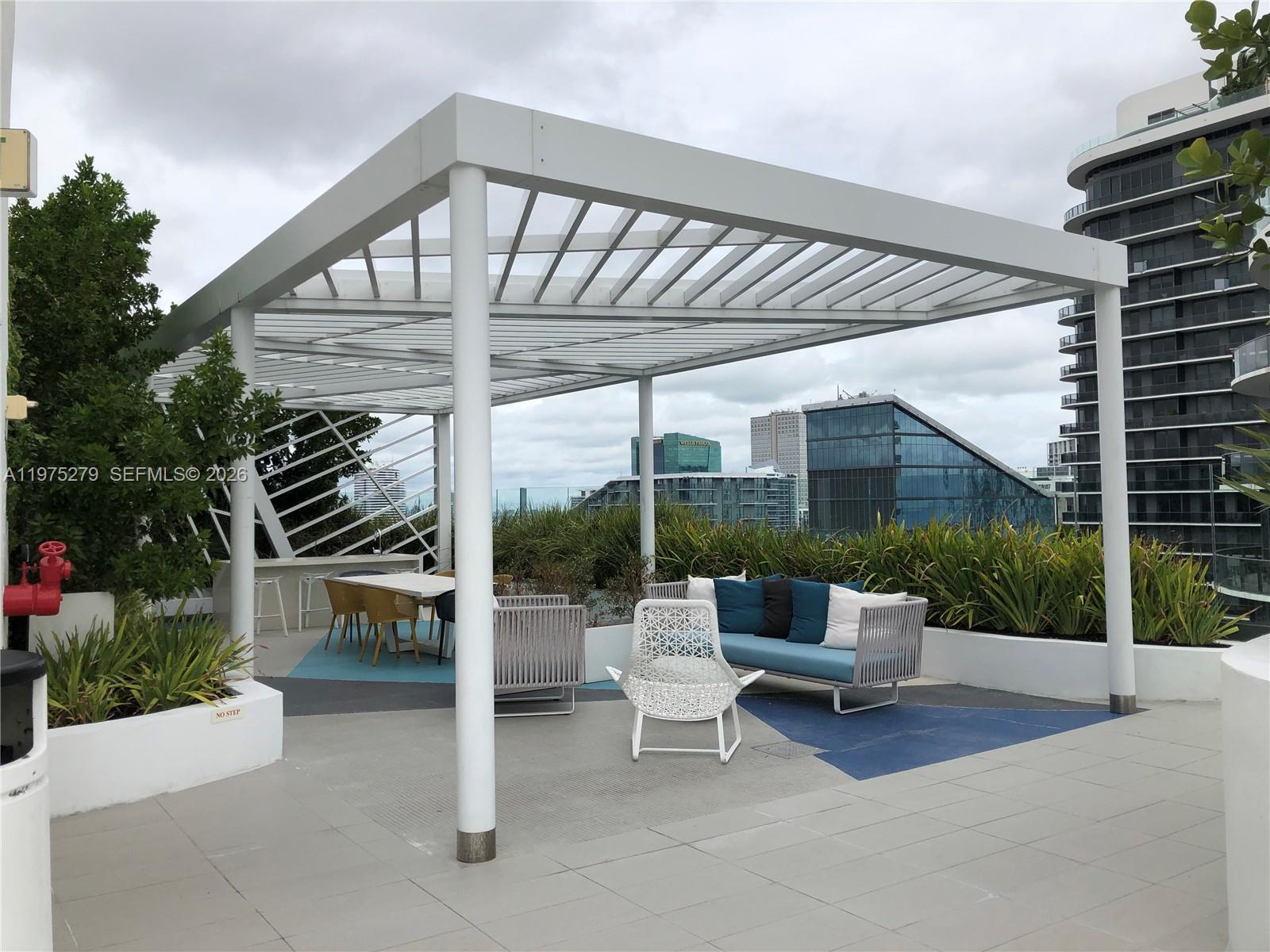 image Brickell Heights West33