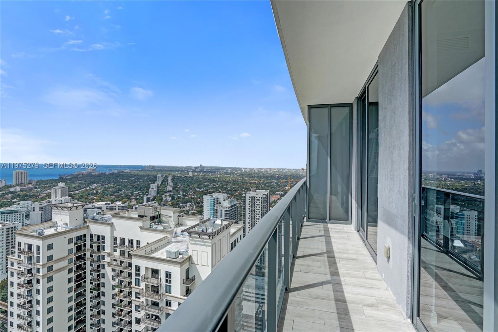 image Brickell Heights West38