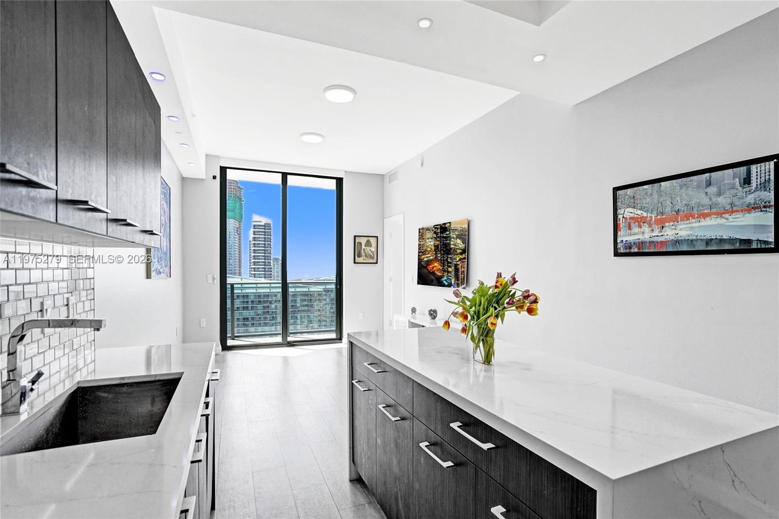 image Brickell Heights West47