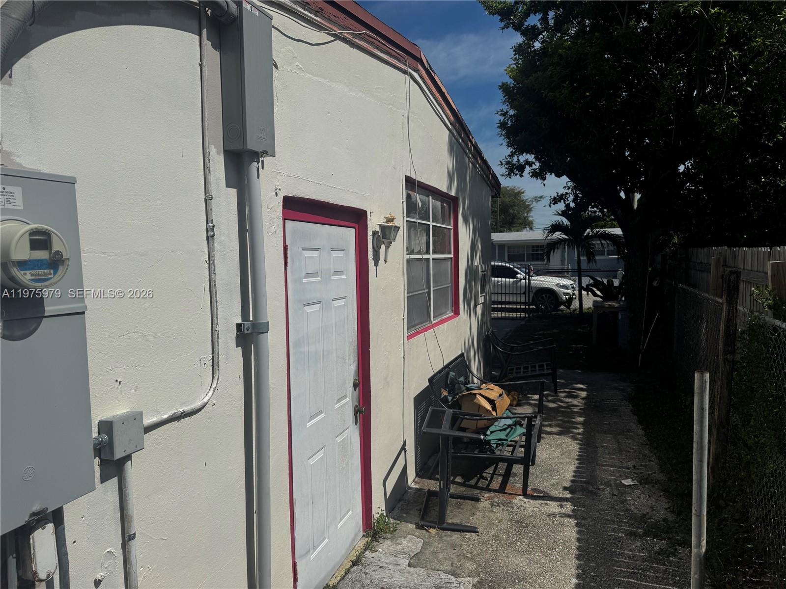 1119 NW 11th Ct Fort Lauderdale, FL 33311