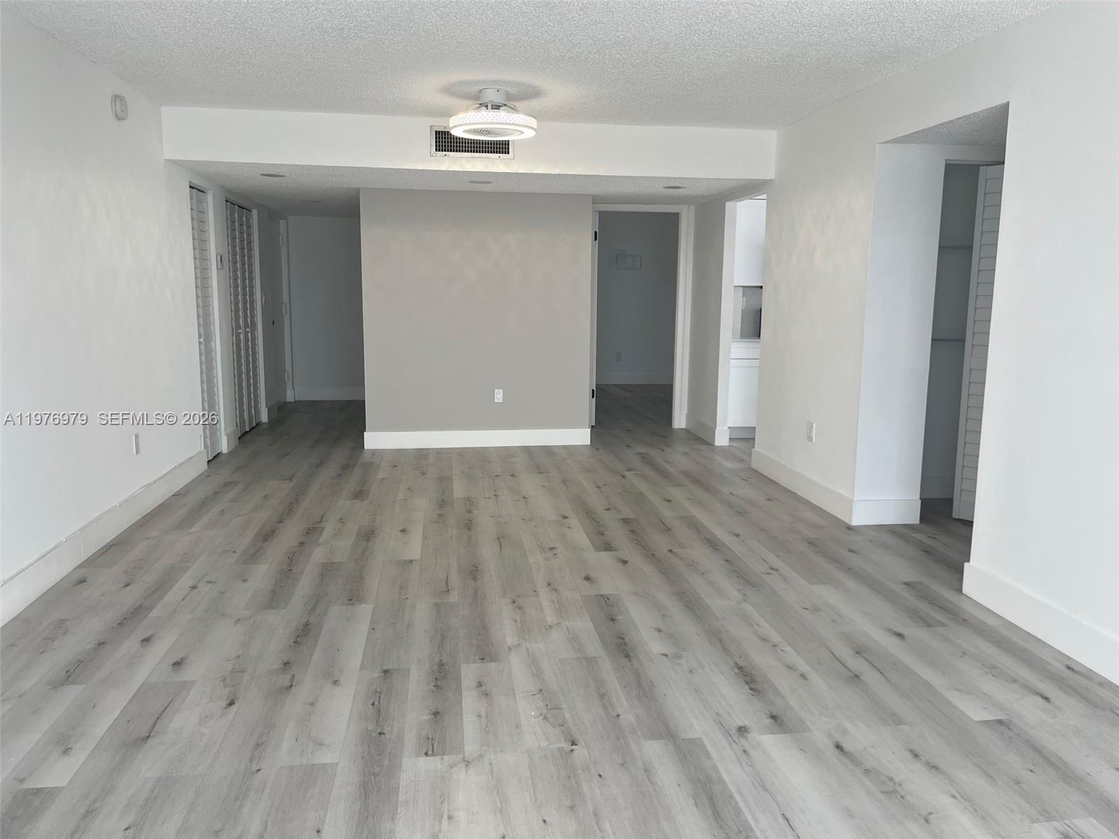 8530 Byron Ave #402 Miami Beach, FL 33141