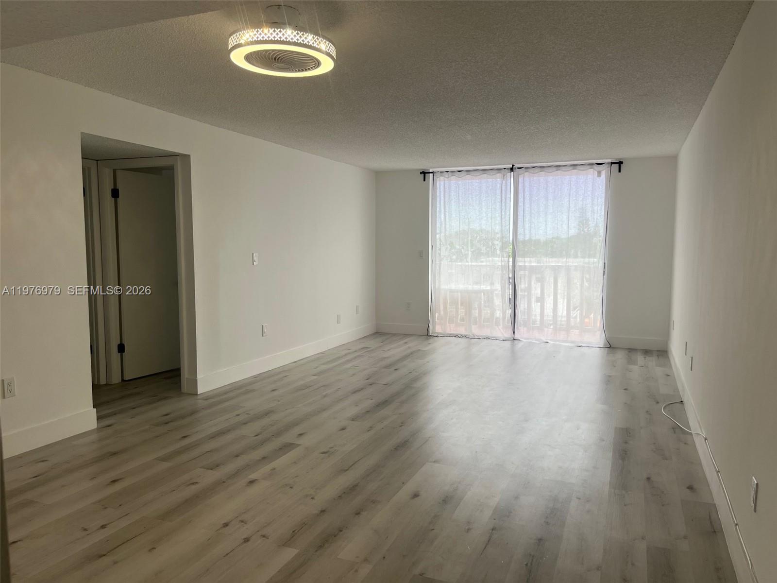 8530 Byron Ave #402 Miami Beach, FL 33141