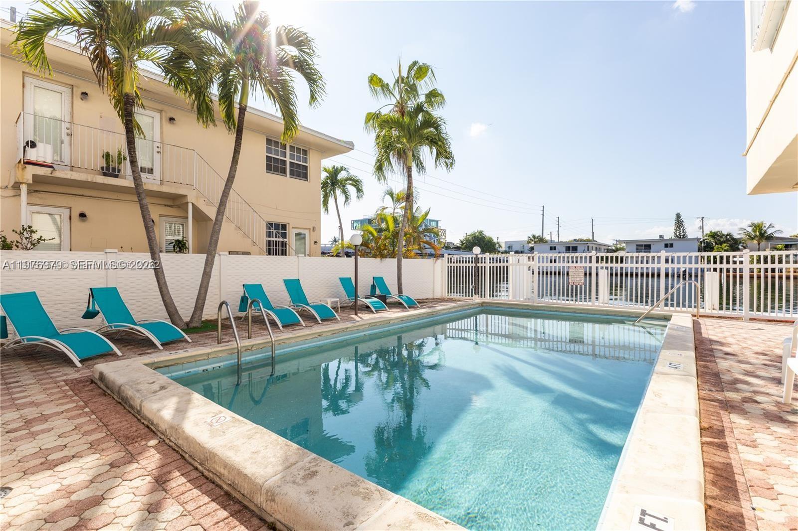 8530 Byron Ave #402 Miami Beach, FL 33141