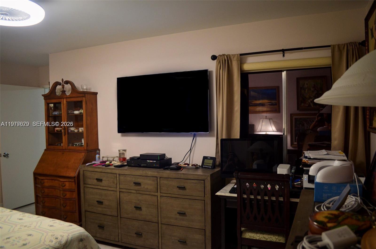 800 SW 142nd Ave #401N Pembroke Pines, FL 33027