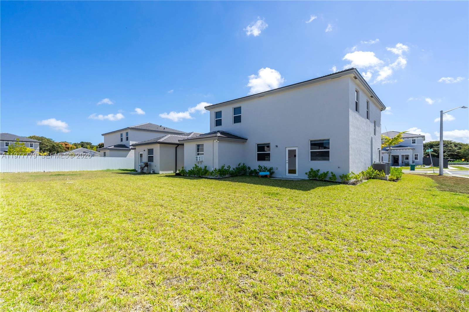 13629 SW 186th Ln Miami, FL 33177