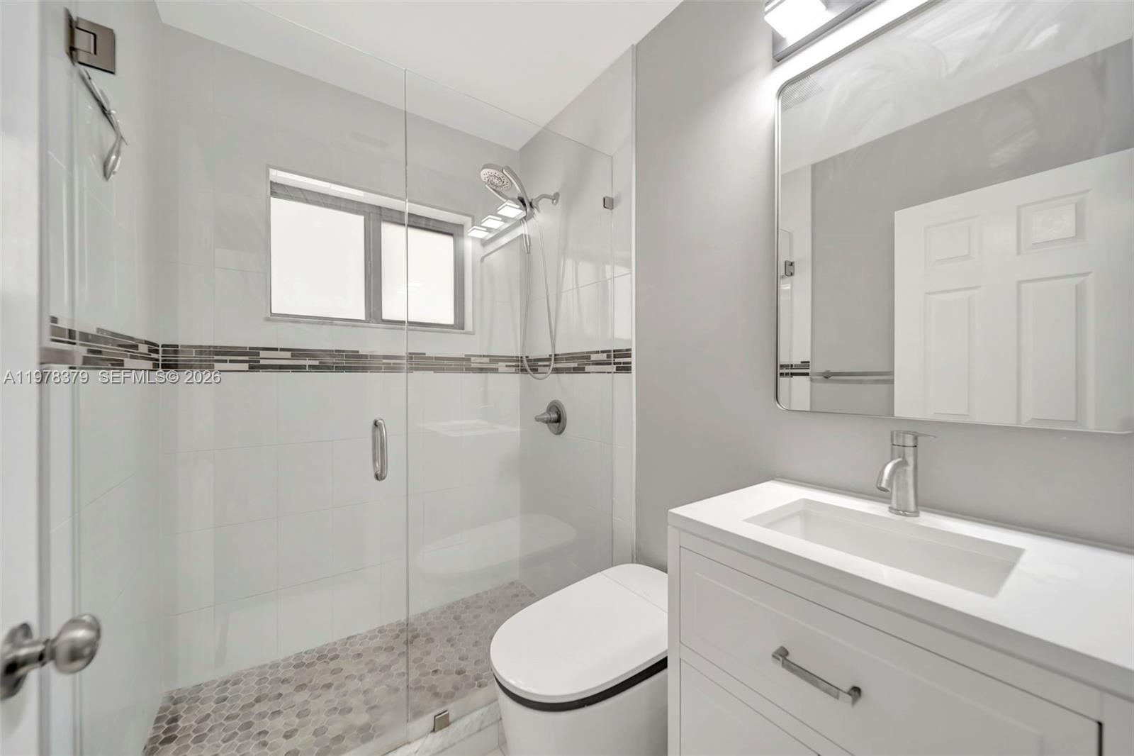 7470 SW 37th St Miami, FL 33155