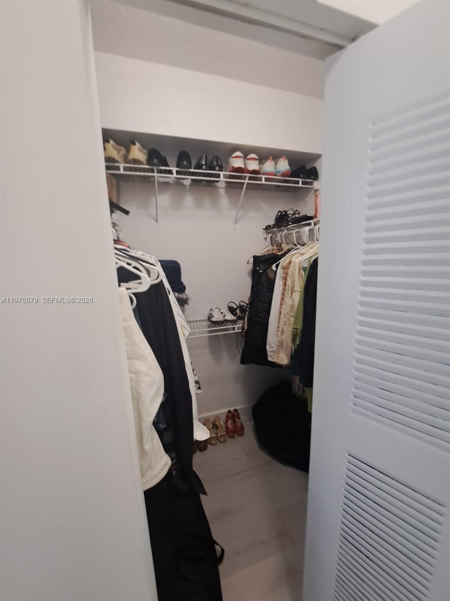 5077 NW 7th St #912 Miami, FL 33126