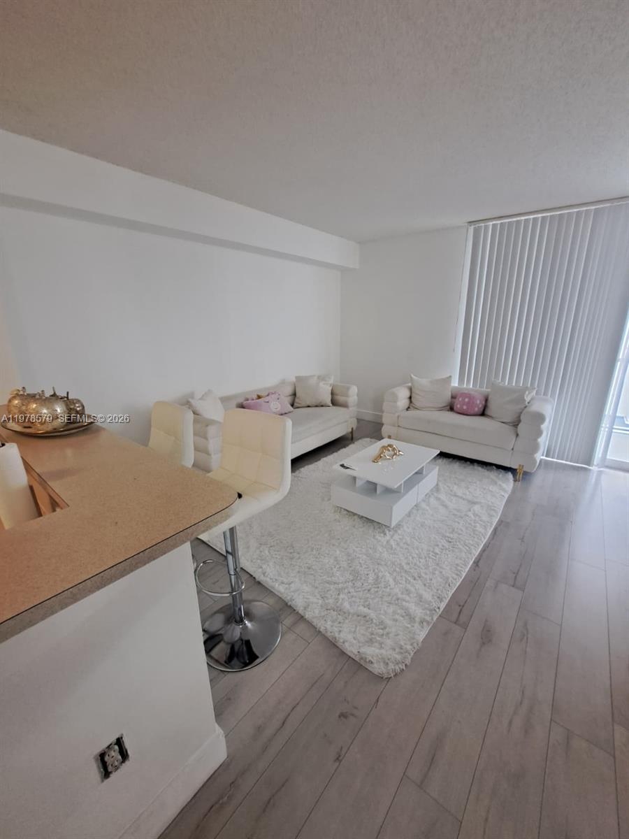 5077 NW 7th St #912 Miami, FL 33126