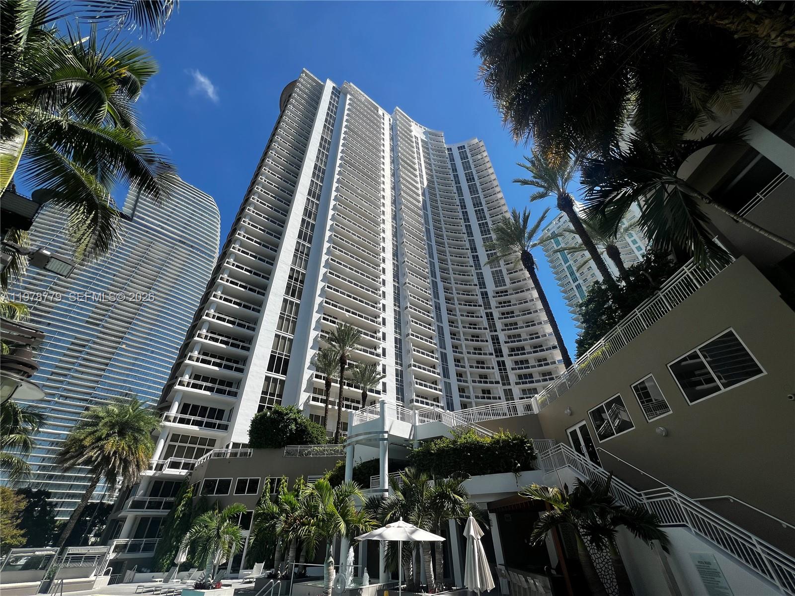 901 Brickell Key Blvd #1001 Miami, FL 33131