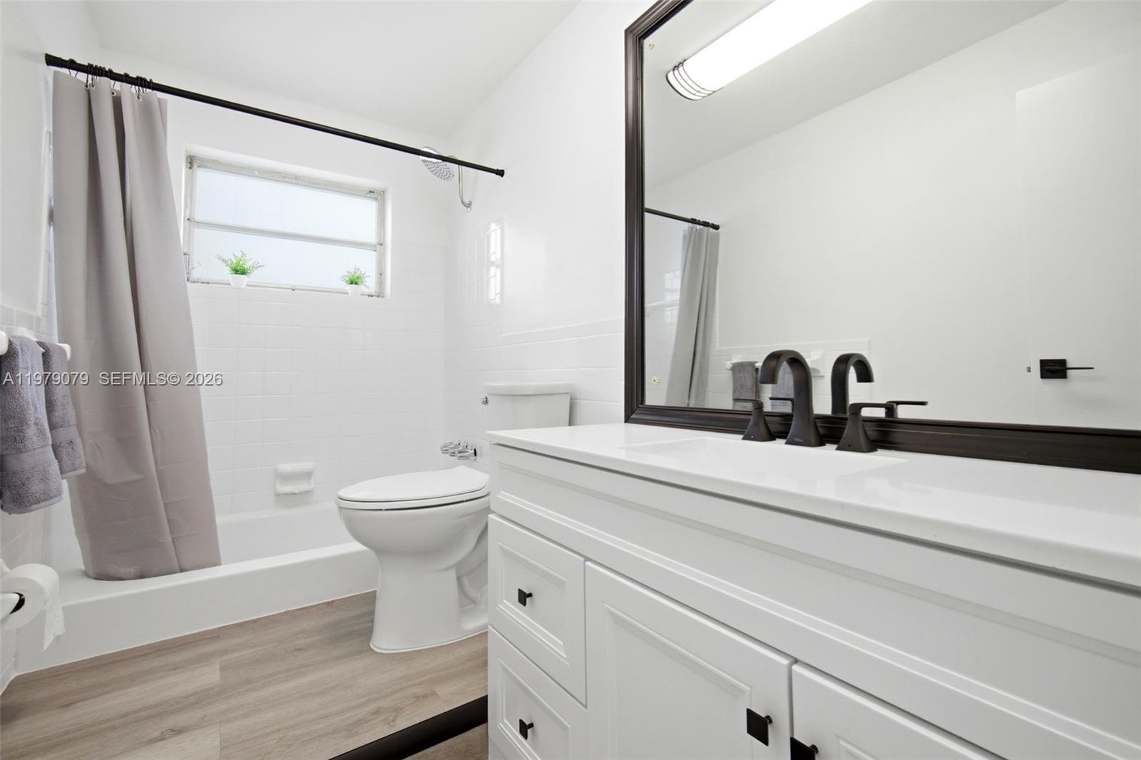 9241 Sunset Strip Sunrise, FL 33322