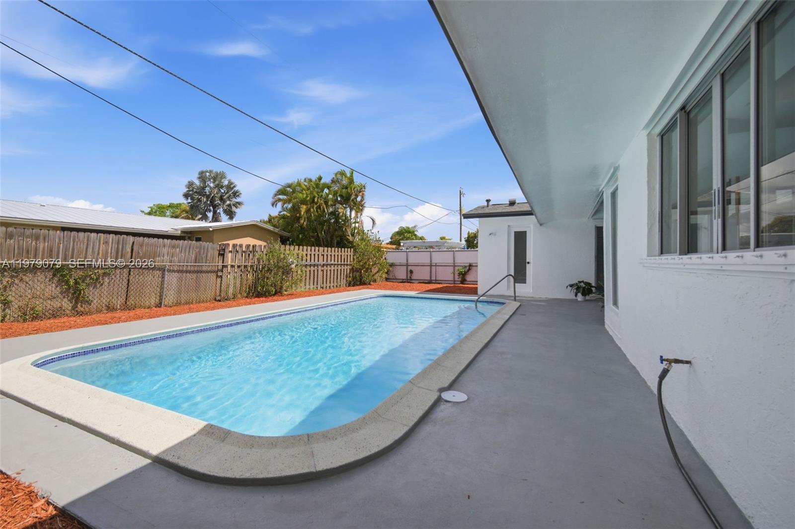 9241 Sunset Strip Sunrise, FL 33322