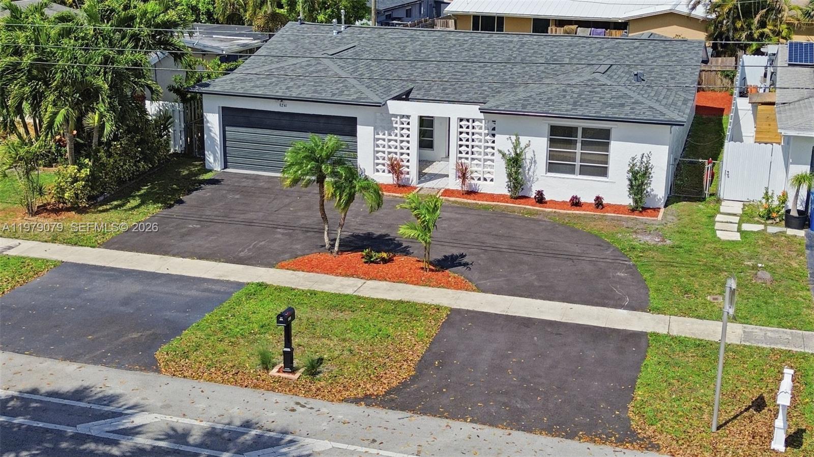 9241 Sunset Strip Sunrise, FL 33322