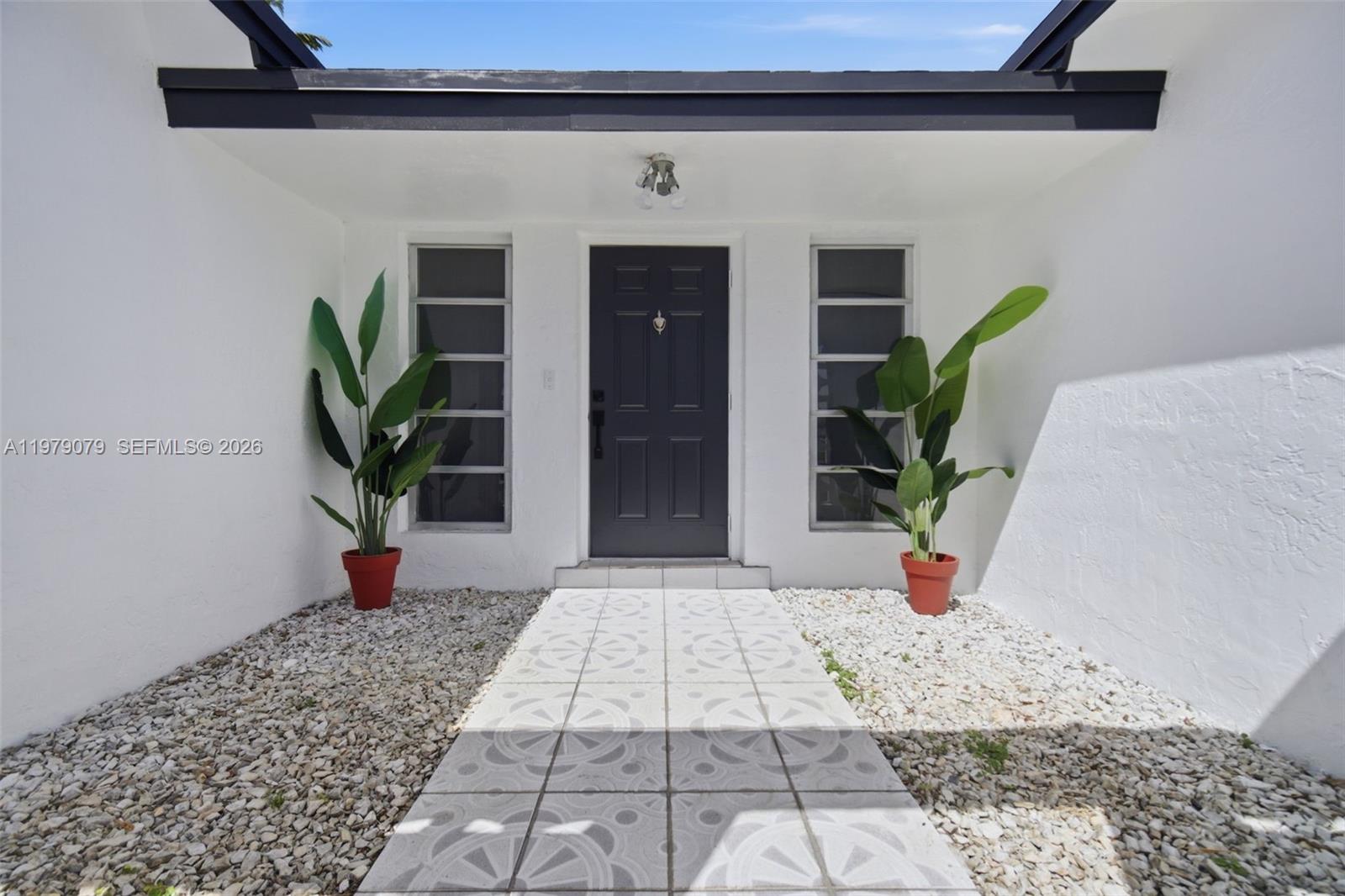 9241 Sunset Strip Sunrise, FL 33322