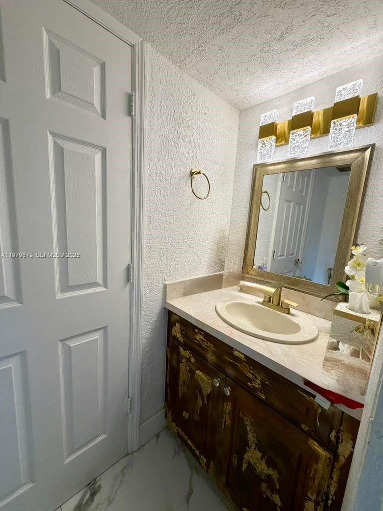 8209 SW 23rd Ct #17C North Lauderdale, FL 33068